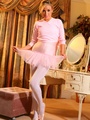 Cute blonde ballerina in a pink leotard - Picture 1