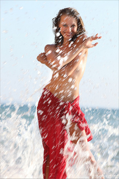 Tamara. Wet wonderful - Sexy Women in Lingerie - Picture 3