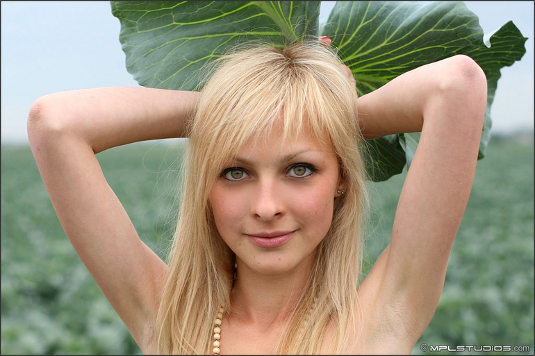 Yana. Cabbage patch - Sexy Women in Lingerie - Picture 12