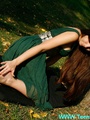 Perfect feet brunette teen in green - Picture 3