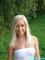 Adorable blonde bimbo in pink miniskirt - Picture 3
