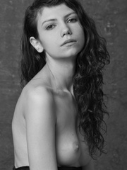 Young erotic brunette bimbo in sexy - Sexy Women in Lingerie - Picture 5